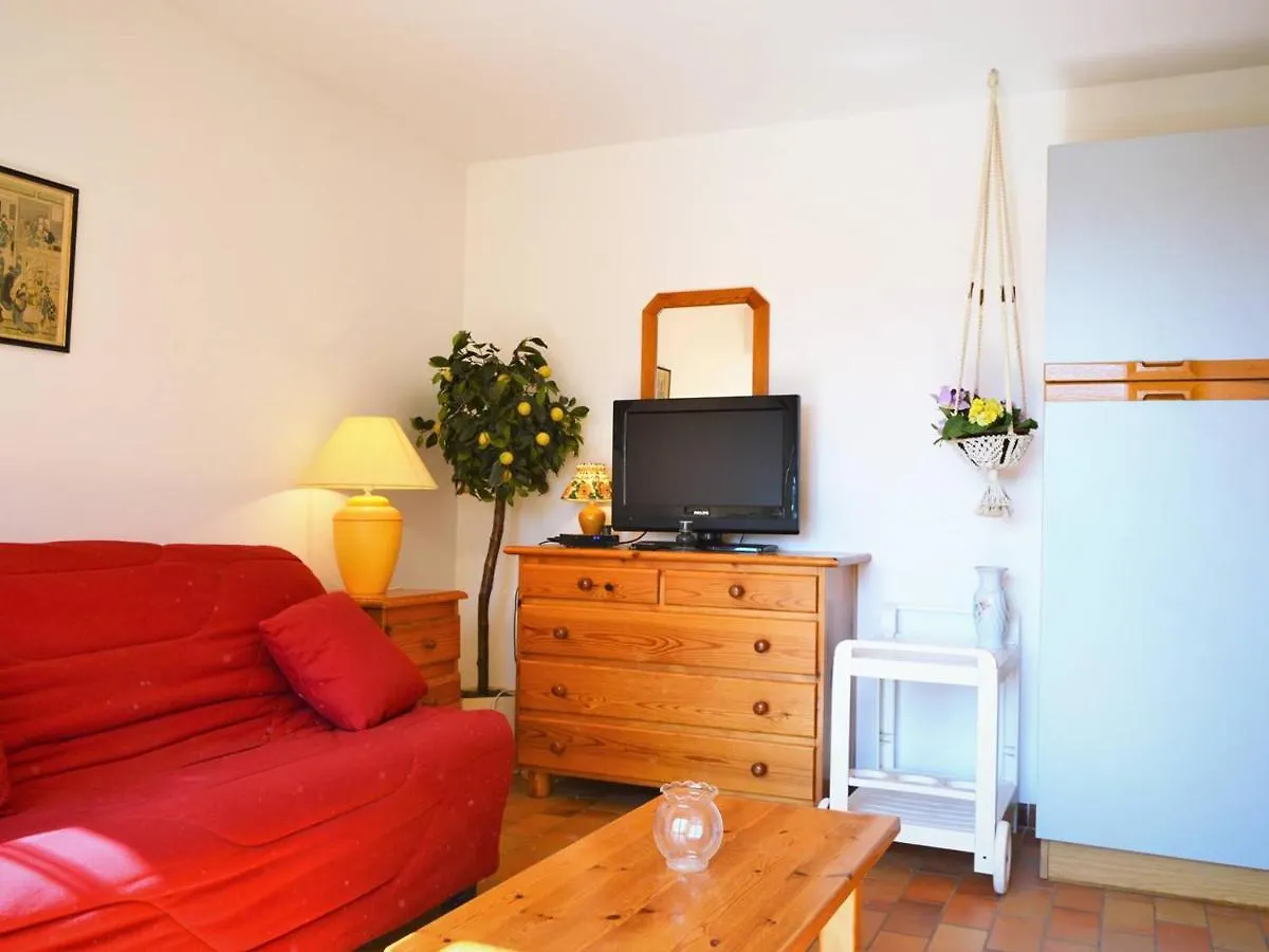 Studio Lumineux Avec Terrasse Et Garage, 4 Couchages, Proche Plage Au Lavandou - Fr-1-251-409 Le Lavandou 0*,  France